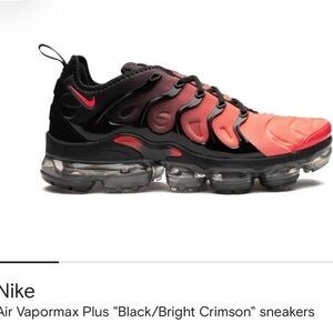 Nike Air vapormax  Sneakers - Black and Orange